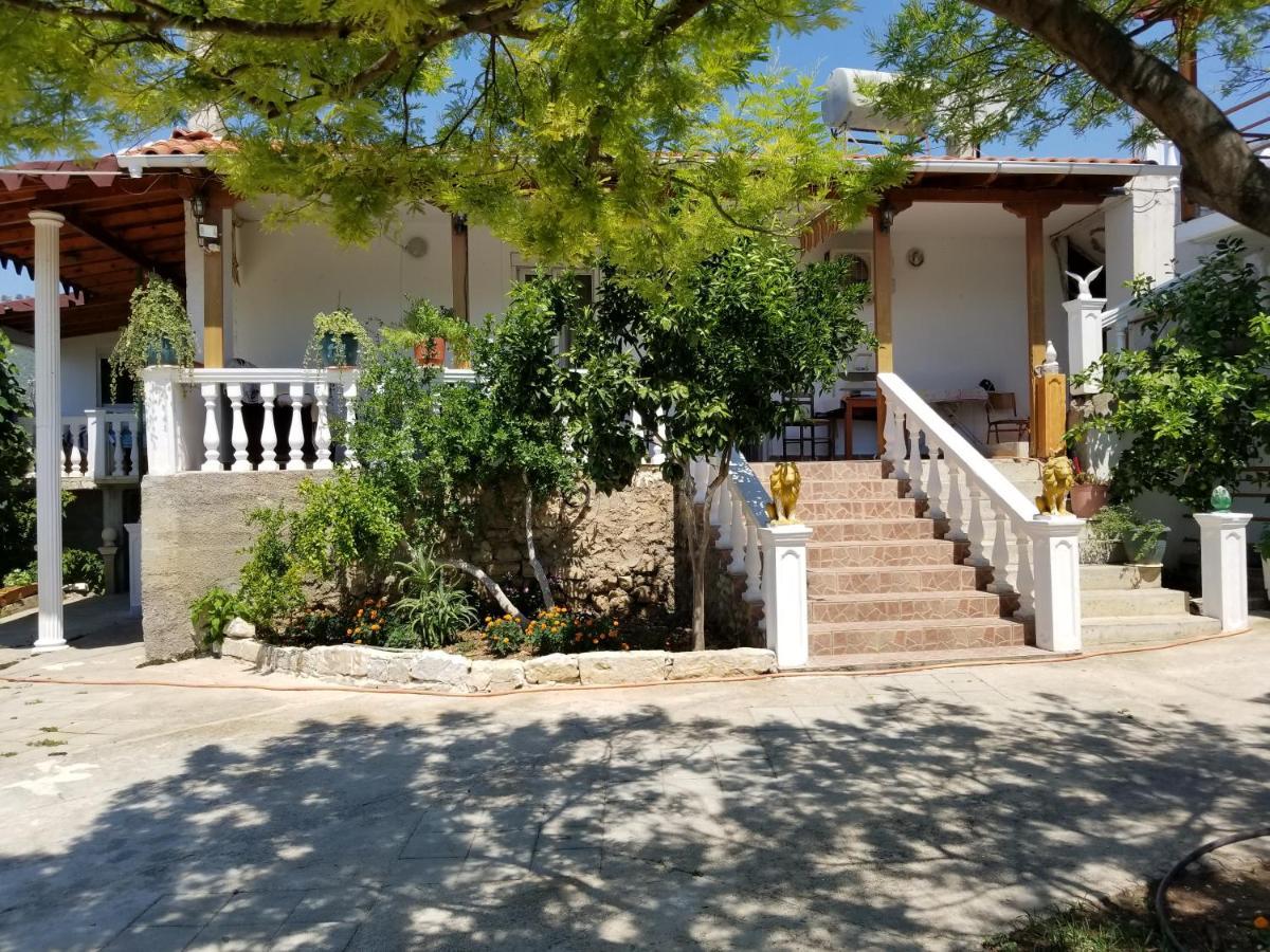 Hotel Denaj House à Himarë Extérieur photo